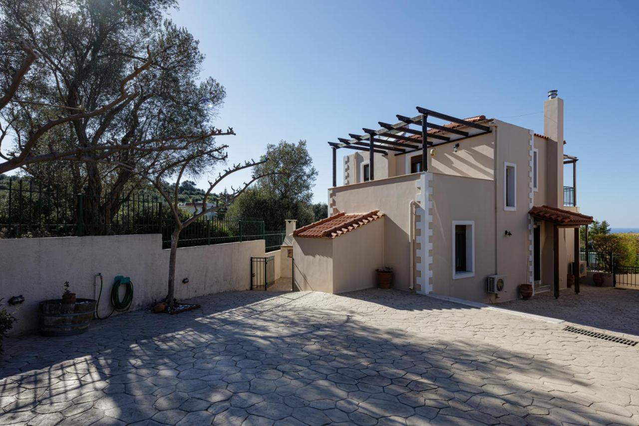 Comfort Mahin, Pool, Sea View, Rethymno Villa