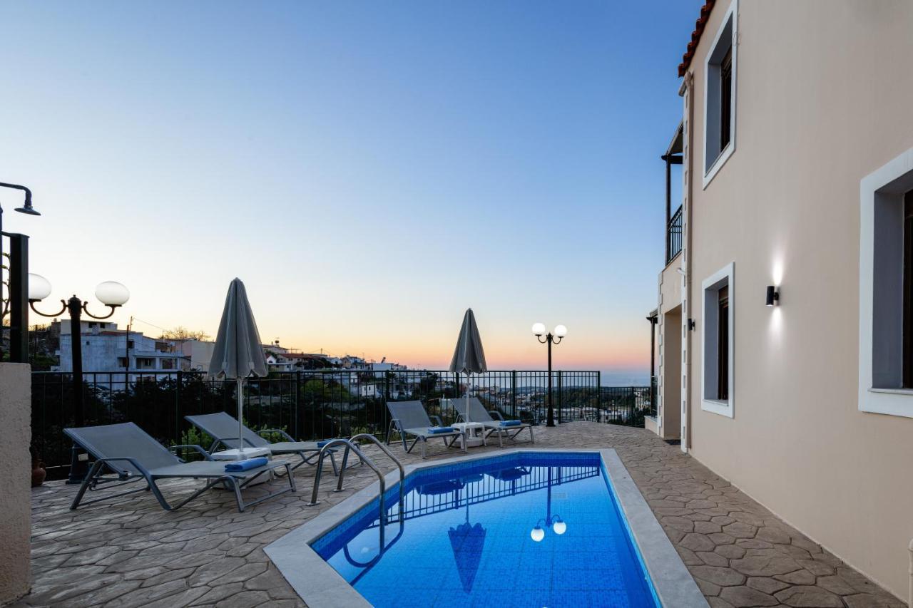 Comfort Mahin, Pool, Sea View, Rethymno Villa